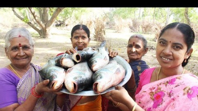 'Traditional Fish Curry Recipe Cooking in village style || విలేజ్ స్టైల్ చేపల పులుసు'