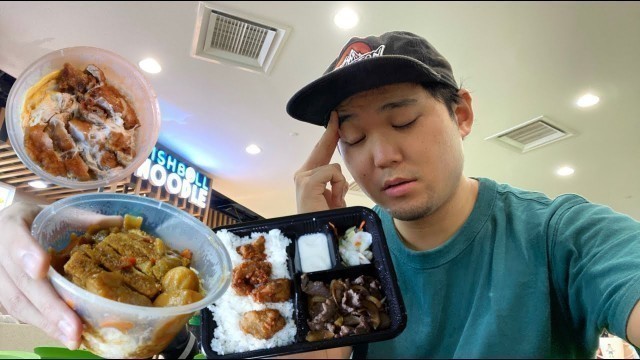 'Japanese Guy Tries 5 JPN FOOD at Singapore’s Food Court.. Is it any good?'