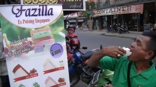 'Jakarta Street Food 429  Fazilla Singapore Ice  Es Potong Singapore  3258'