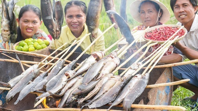 'Cooking LAB FISH Food Recipe in My Village - Donation Food in Country'