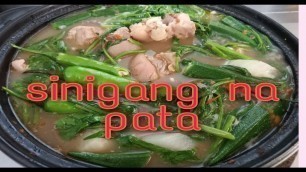 'sinegang na pata (pinoy food)'