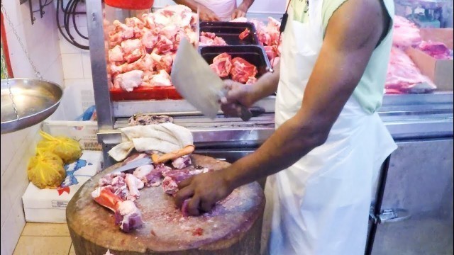 'Amazing Meat Cutting Skills. Singapore Street Food in Geylang Serai Wet Market'