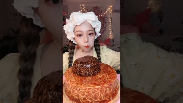 'Baby carrot eating chines noodle| Mukbang eating chines food ASMR'