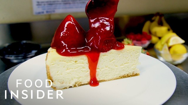 'New Yorkers Love Eileen\'s Special Cheesecake | Legendary Eats'