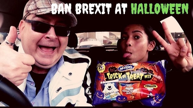 'BAN BREXIT AT HALLOWEEN (TRICK OR TREAT LONDON CANDY FOOD REVIEW UK) FT.CHLOE'